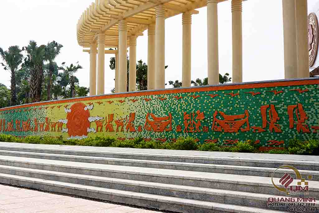 Tranh gốm sứ mosaic tại Công viên Văn Lang – Việt trì