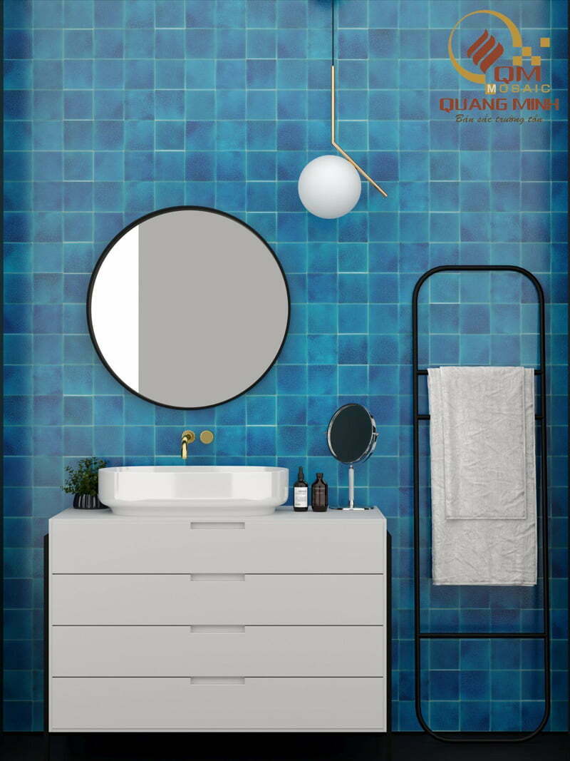 Gạch mosaic sử dụng trong ốp lát phòng tắm