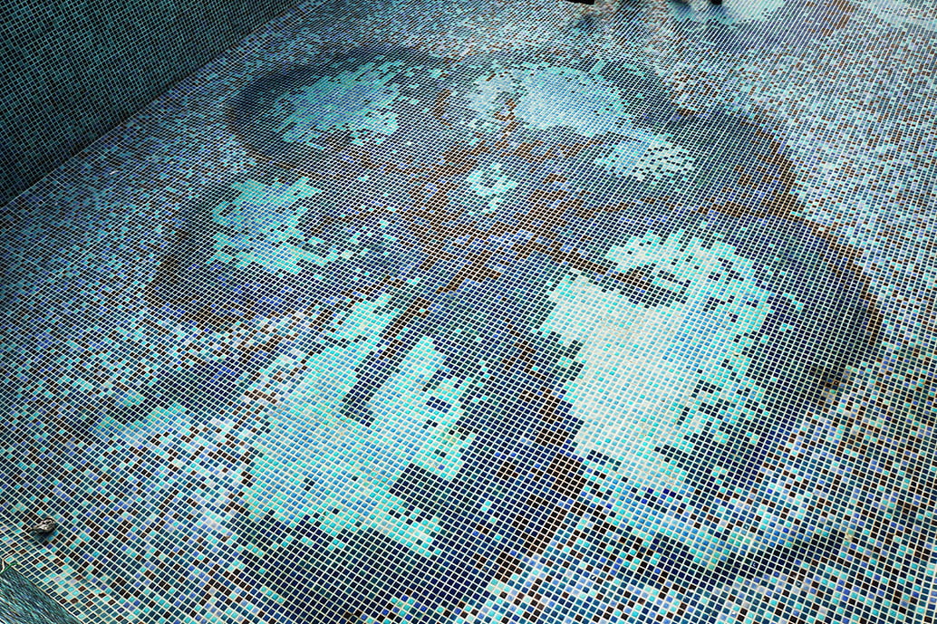 Gốm mosaic tại khách sạn The Lapis Hà Nội 21 Trần Hưng Đạo