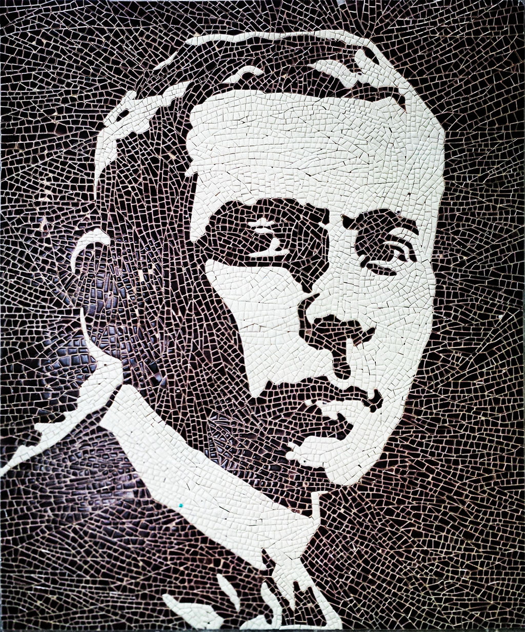 Mosaic gốm hiện diện tại trường Marie Curie Phố Trần Văn Lai – Hà Nội