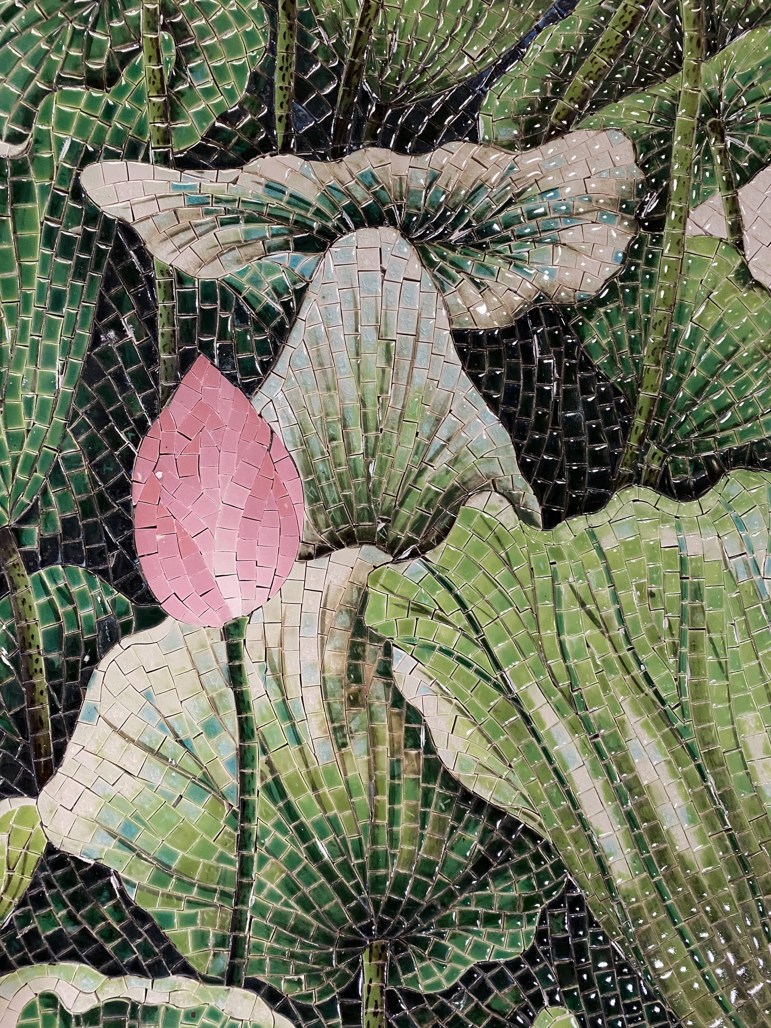 Tranh Mosaic Gốm Sen Hồng Liên QM-SHL02