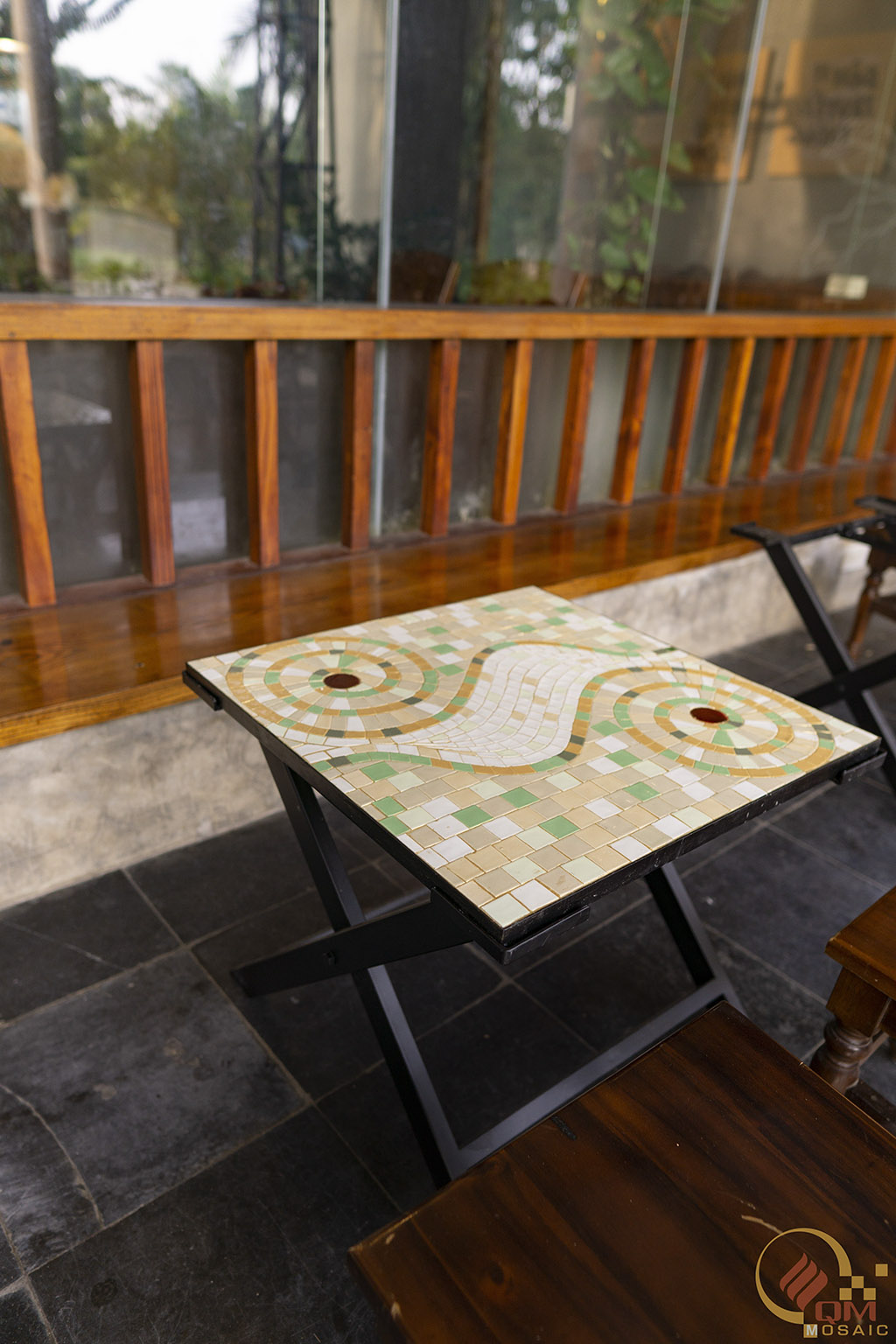 Bàn vuông trà, cafe bằng Gốm Mosaic – Họa tiết Sóng đôi QM-BT01