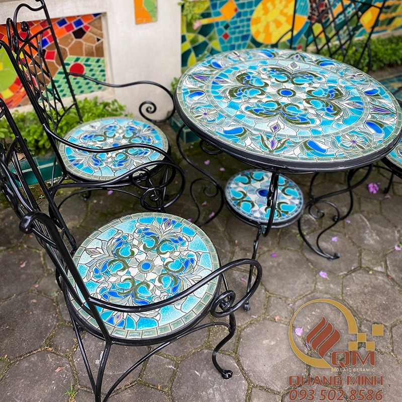 Bàn ghế Sân vườn bằng Gốm Mosaic – Họa tiết Hoa xanh QM-BT34