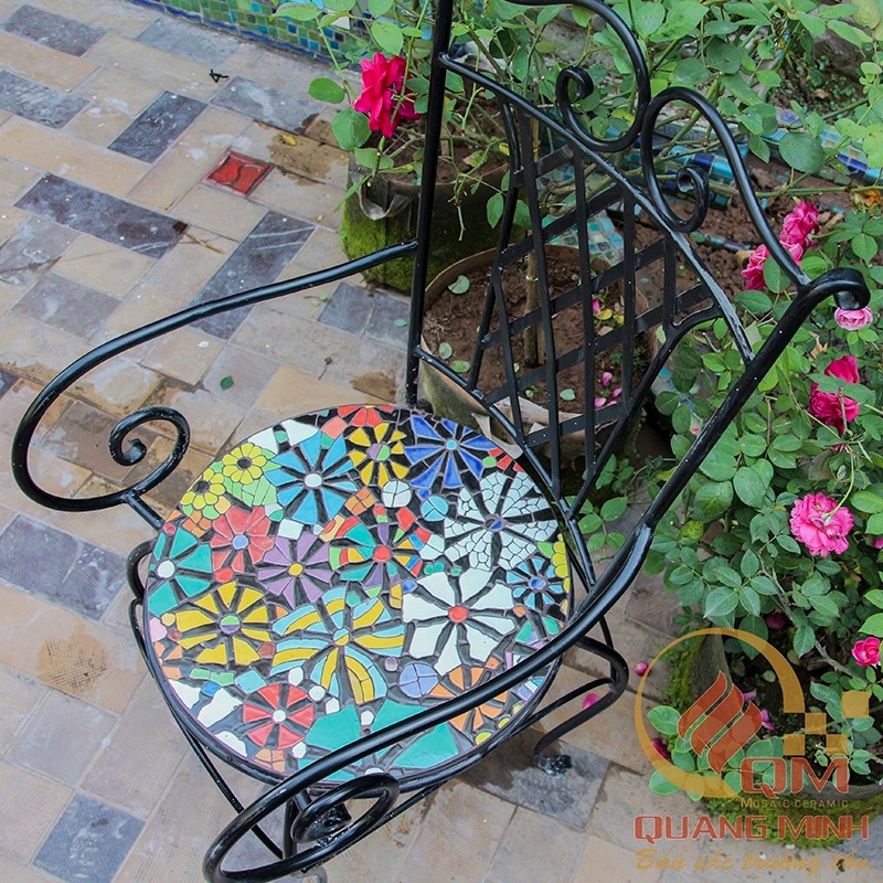 Bàn ghế Sân vườn bằng gốm Mosaic – Họa tiết Ngàn Hoa QM-BT35