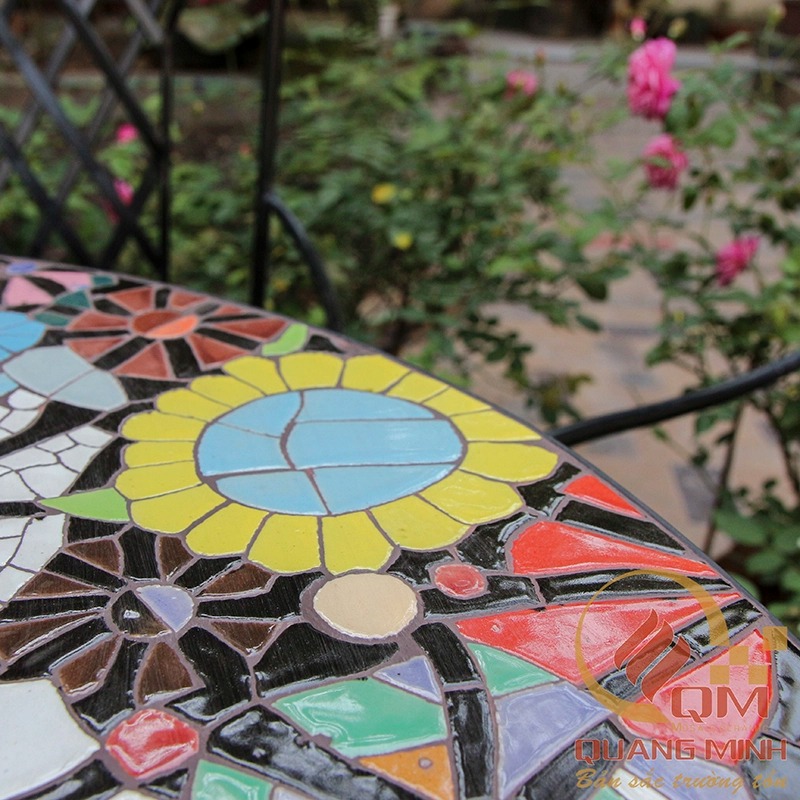 Bàn ghế Sân vườn Mosaic Gốm – Họa tiết Ngàn Hoa QM-BT35