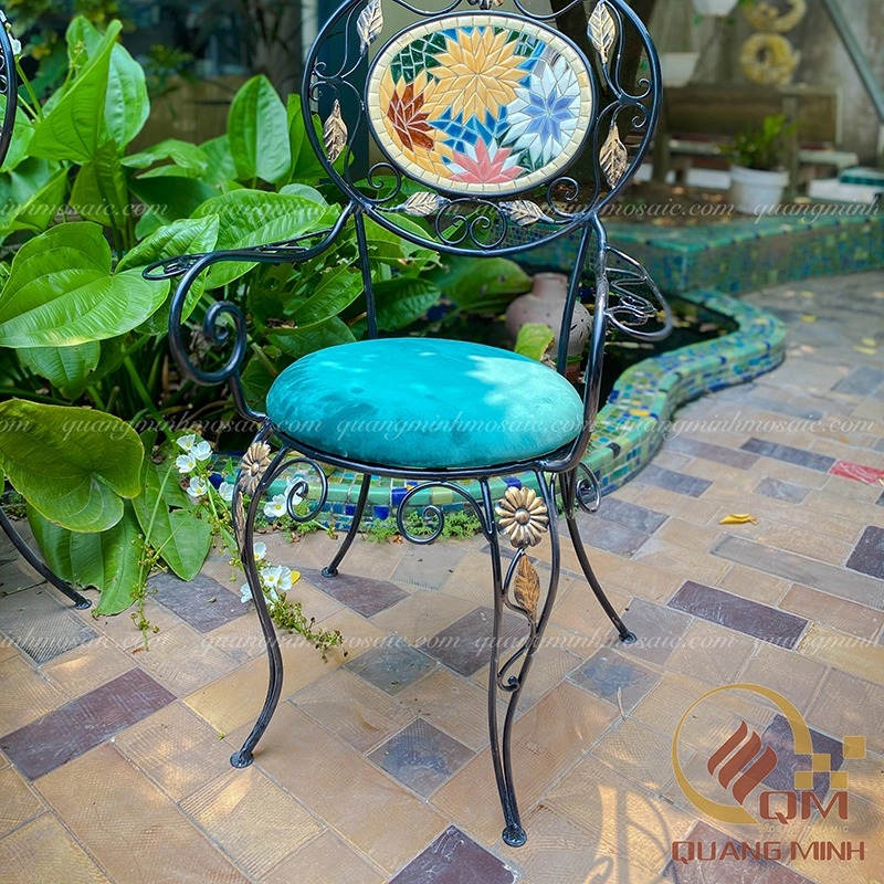 Bàn ghế Sân vườn Mosaic Gốm – Họa tiết Ngũ Hoa QM-BT37