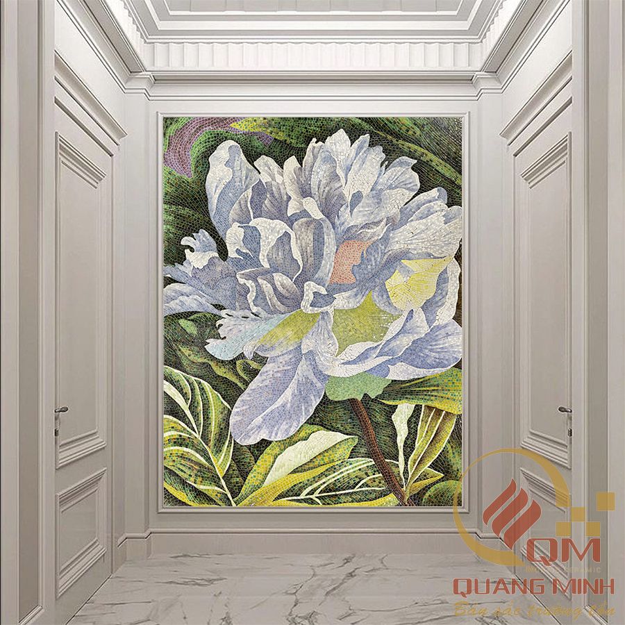Tranh gốm mosaic Hoa Mẫu Đơn xanh trở thành điểm nhấn cho những nội thất tối giản, đơn sắc