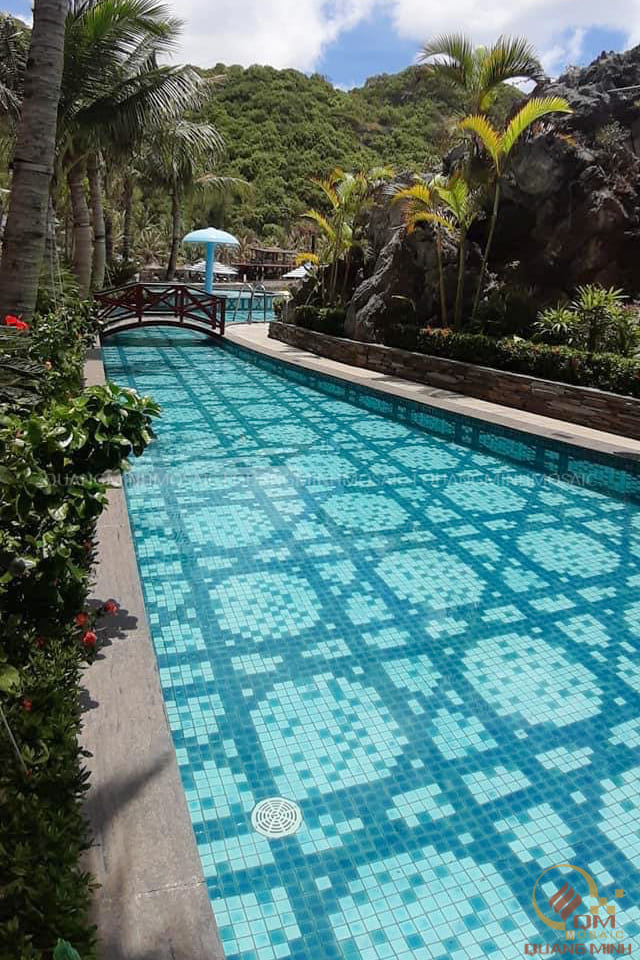 Tranh mosaic gốm và gạch bể bơi tại Hotel Perle d Orient Cát Bà