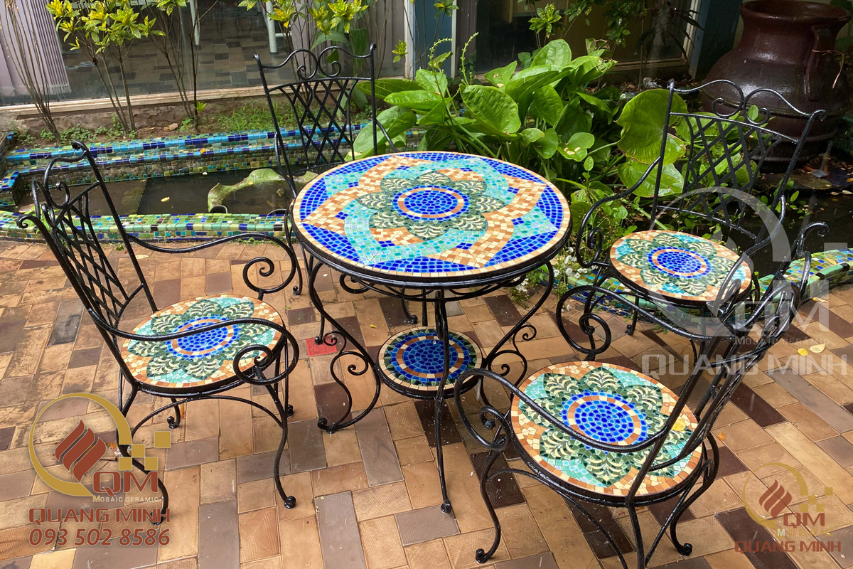 Bộ bàn ghế sân vườn khung sắt Mosaic gốm Bảo Lam QM-BD05