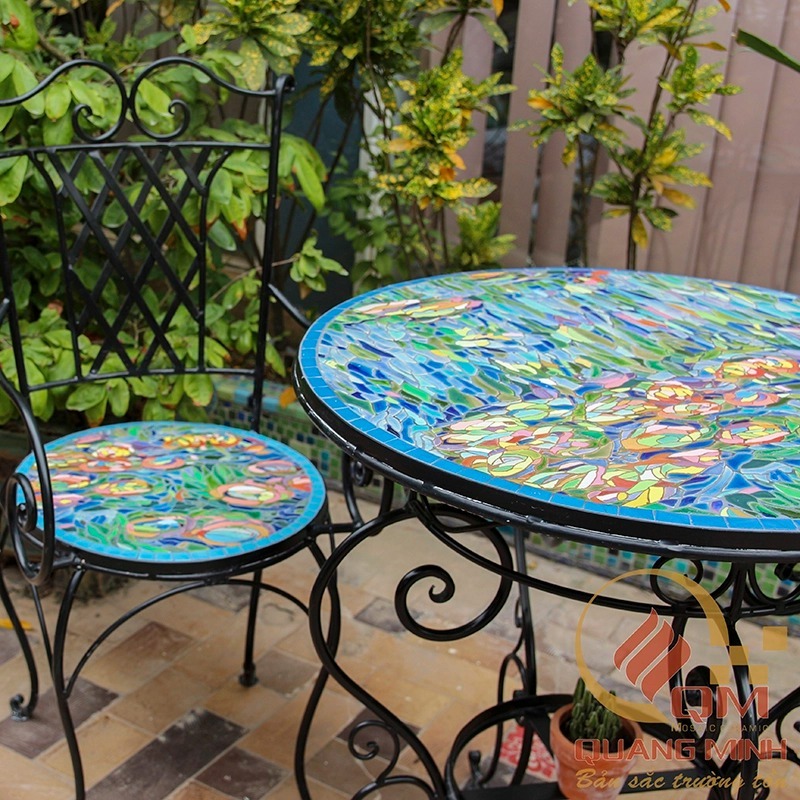 Bộ bàn ghế sân vườn khung sắt Mosaic gốm Water Lily QM-BD12